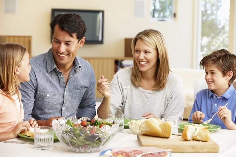How to Live a Healthy and Happy Lifestyle: Tips and Tricks from Experts and Celebrities