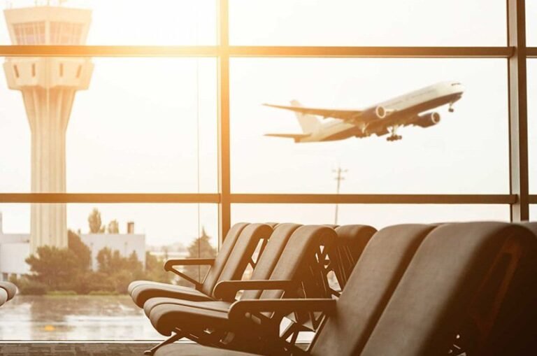 How to Travel the World on a Budget: A Guide to Saving Money, Finding Deals, and Having Fun.