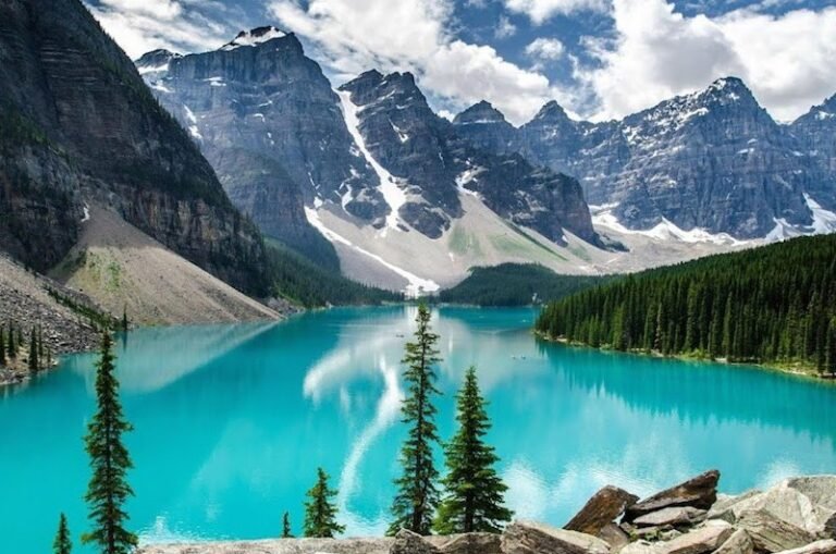 Bucket List Destinations: Must-See Places Before You Die